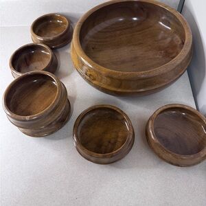Handcrafted Wooden Serving Bowl & 6 bowls - Brown